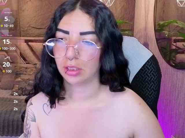 mia-jons2 webcam