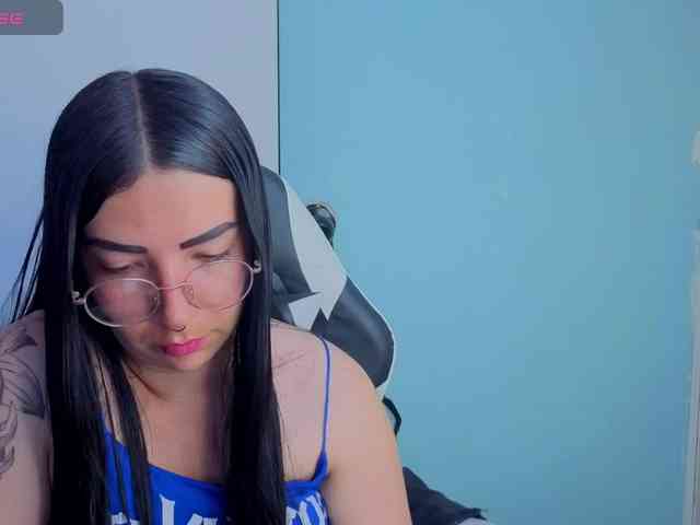 mia-jons2 webcam