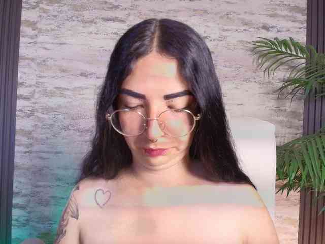 mia-jons2