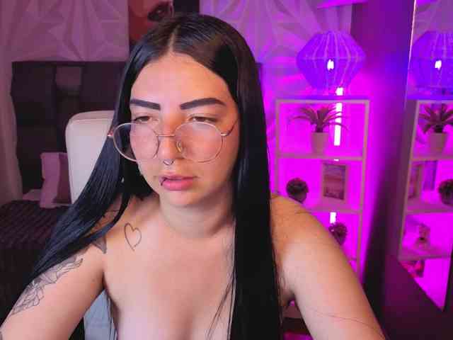 mia-jons2 webcam