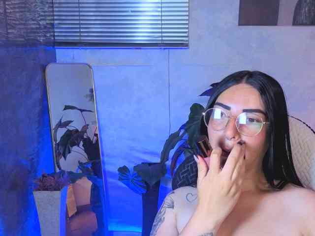 mia-jons2
