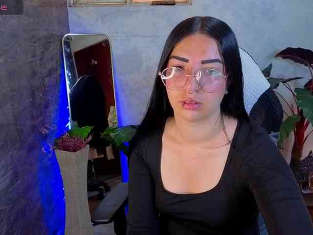 mia-jons2