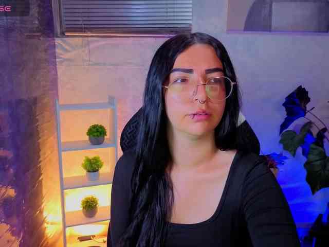 mia-jons2 webcam