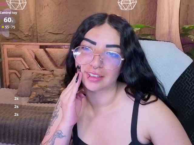 mia-jons2 webcam