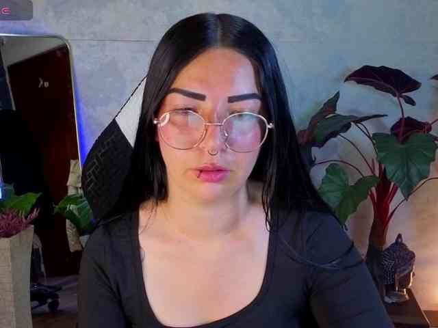 mia-jons2