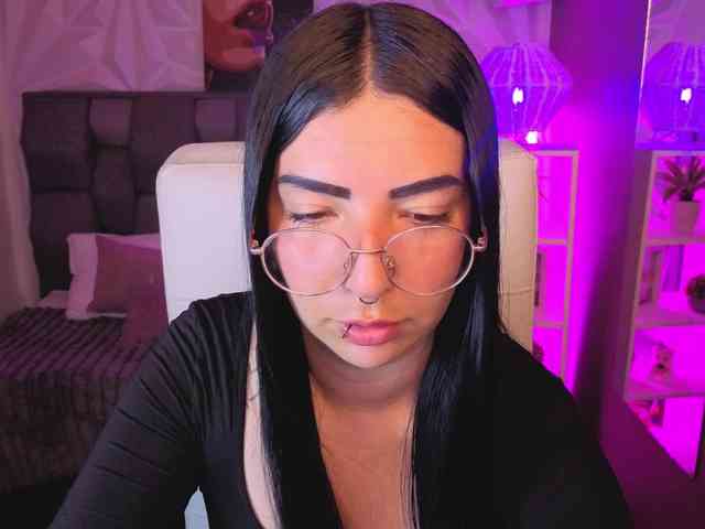 mia-jons2 webcam