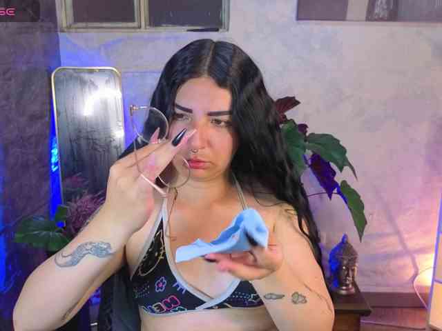 mia-jons2 webcam