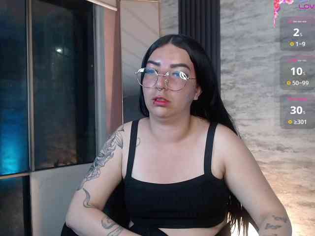mia-jons2