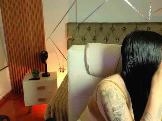Mia-jons2 - Girl 