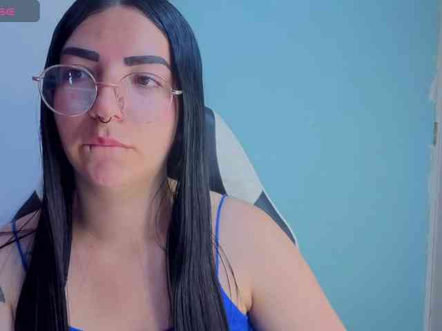 mia-jons2 webcam