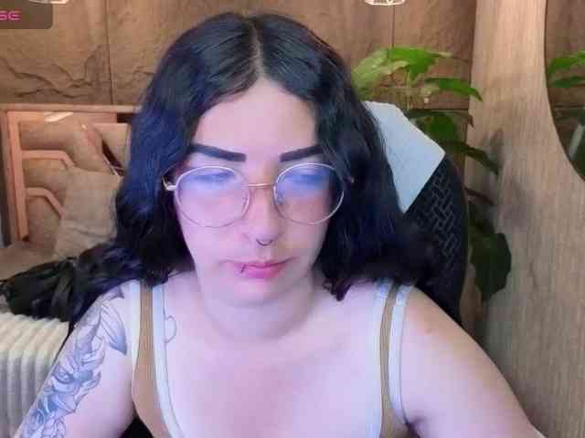 mia-jons2 webcam