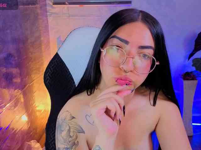 mia-jons2 webcam