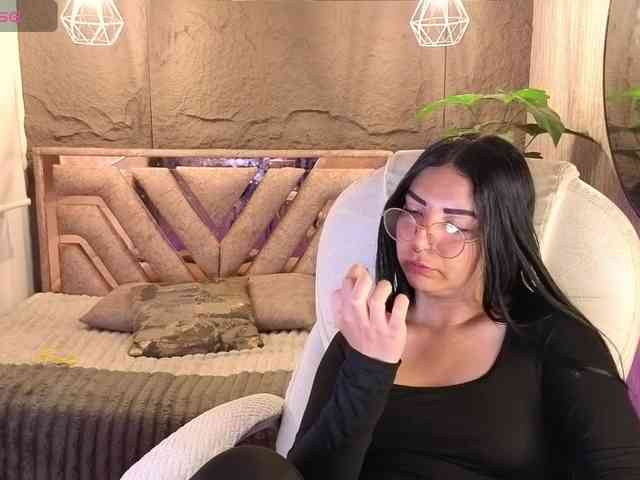 mia-jons2