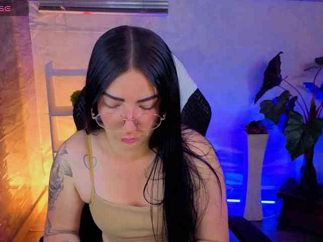 Mia-jons2 - Girl 