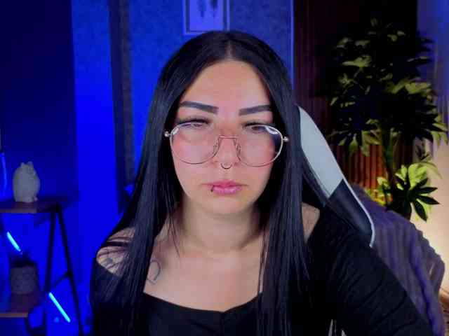 mia-jons2