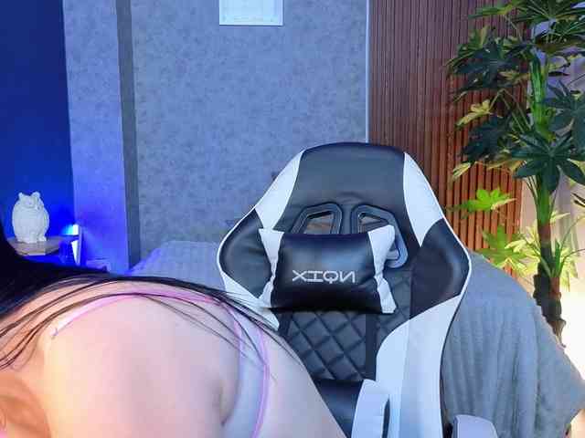mia-jons2 webcam
