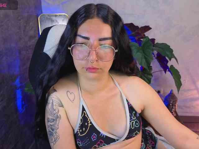 mia-jons2 webcam
