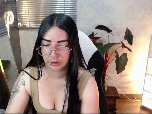 mia-jons2