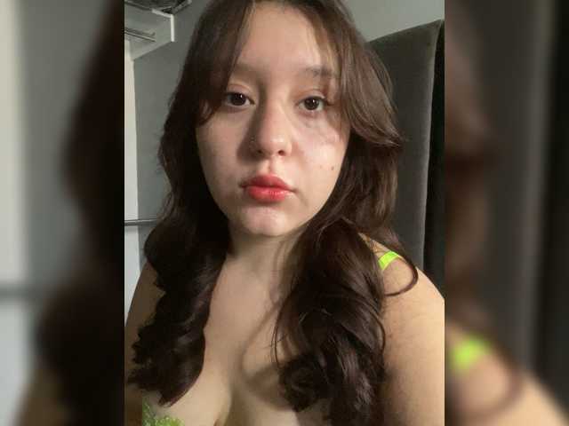 CandyPop-1 live cam on BongaCams