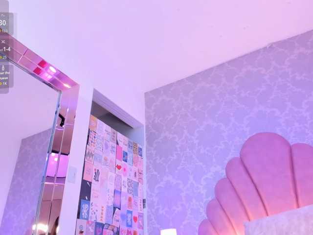 HoneyWoods live cam preview
