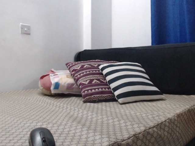 PrittyPrincess live cam on BongaCams