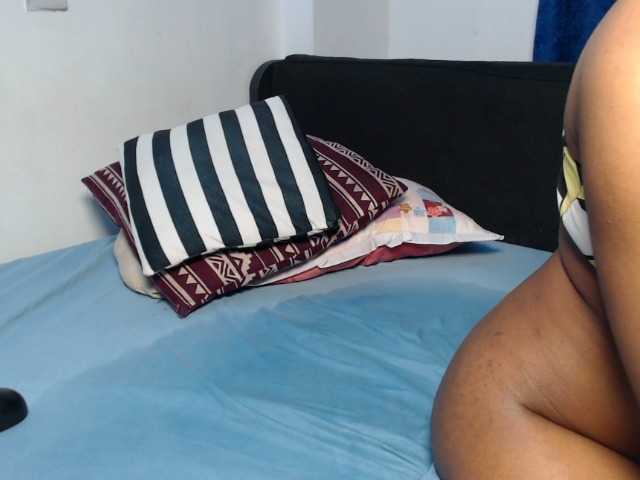 PrittyPrincess live cam on BongaCams