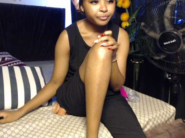 PrittyPrincess live cam on BongaCams