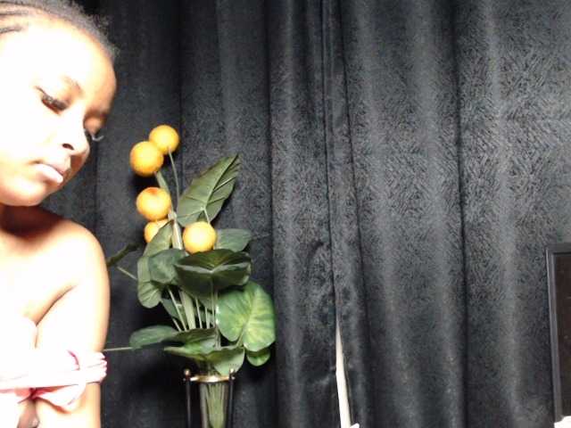 PrittyPrincess live cam on BongaCams