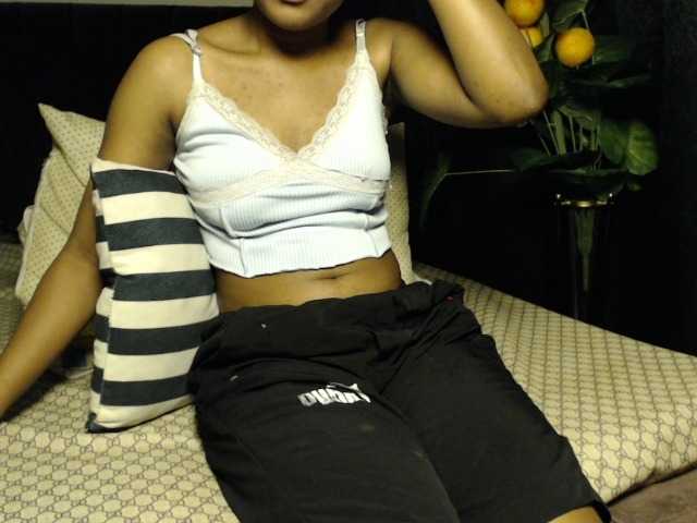 PrittyPrincess live cam on BongaCams