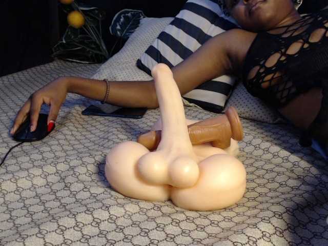 PrittyPrincess live cam on BongaCams