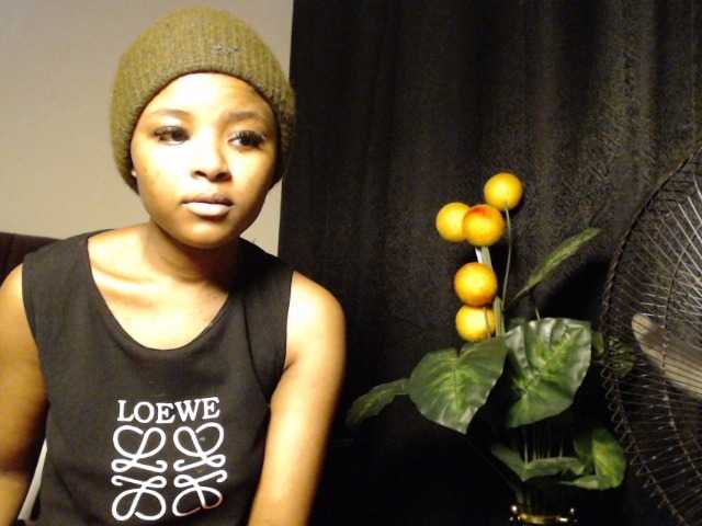 PrittyPrincess live cam on BongaCams