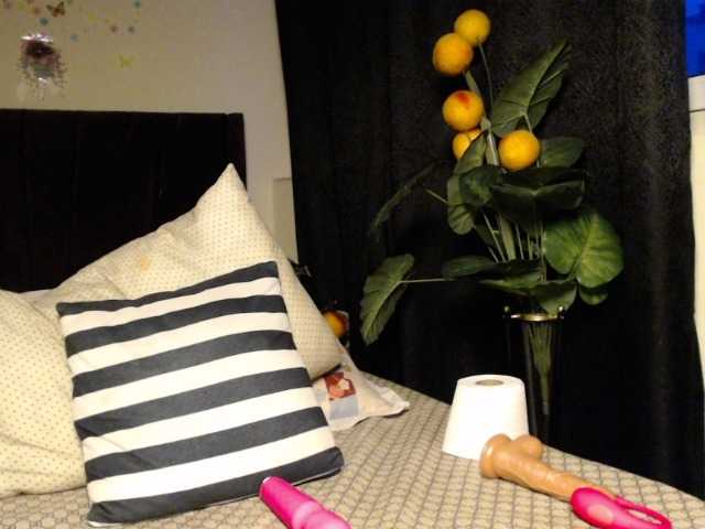 PrittyPrincess live cam on BongaCams