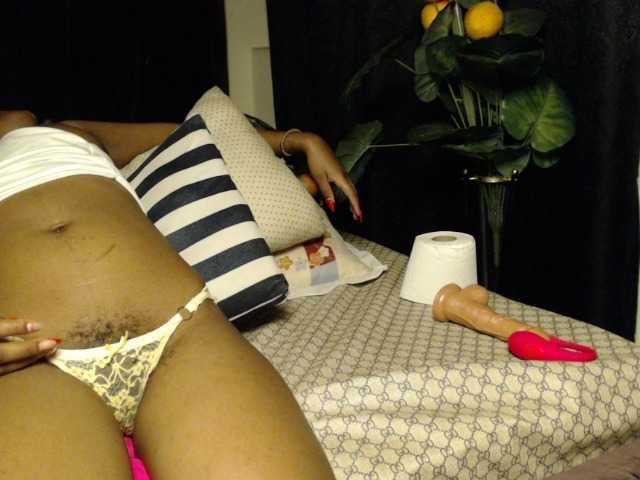 PrittyPrincess live cam on BongaCams