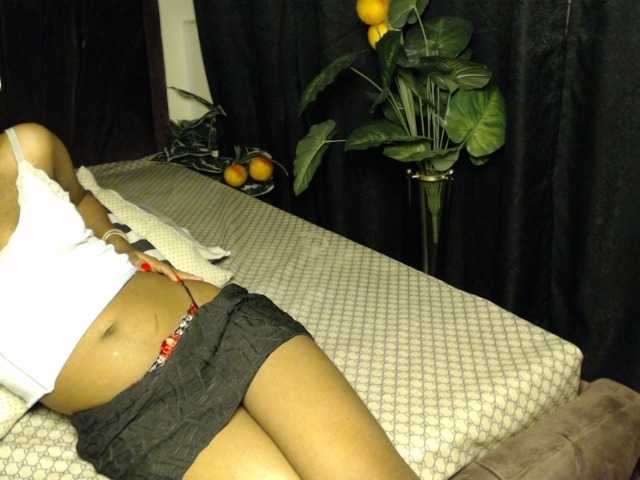 PrittyPrincess live cam on BongaCams