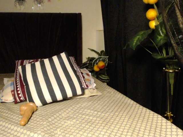 PrittyPrincess live cam on BongaCams