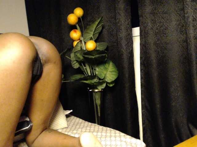 PrittyPrincess live cam on BongaCams