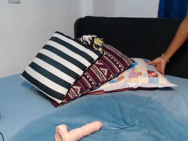 PrittyPrincess live cam on BongaCams