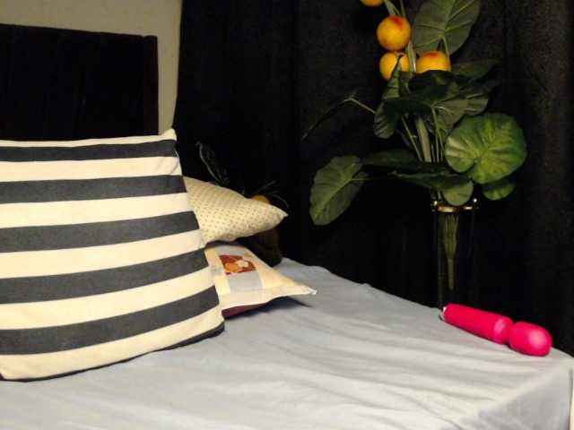 PrittyPrincess live cam on BongaCams
