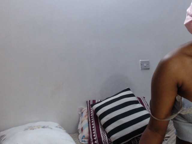 PrittyPrincess live cam on BongaCams