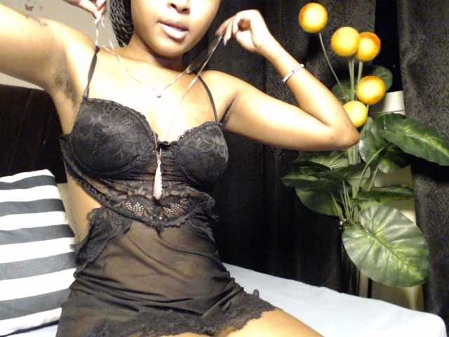 PrittyPrincess live cam on BongaCams