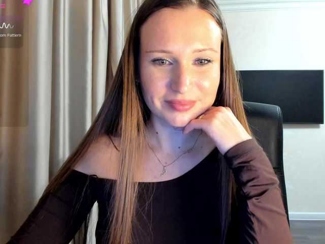 Malikaa1 live cam on BongaCams