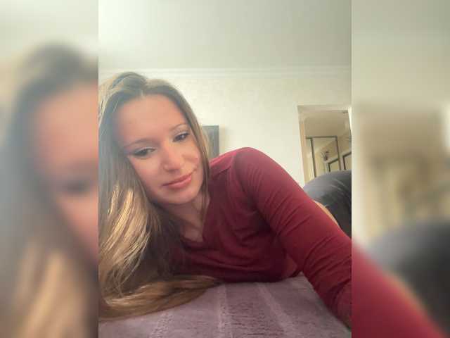 Malikaa1 live webcam show