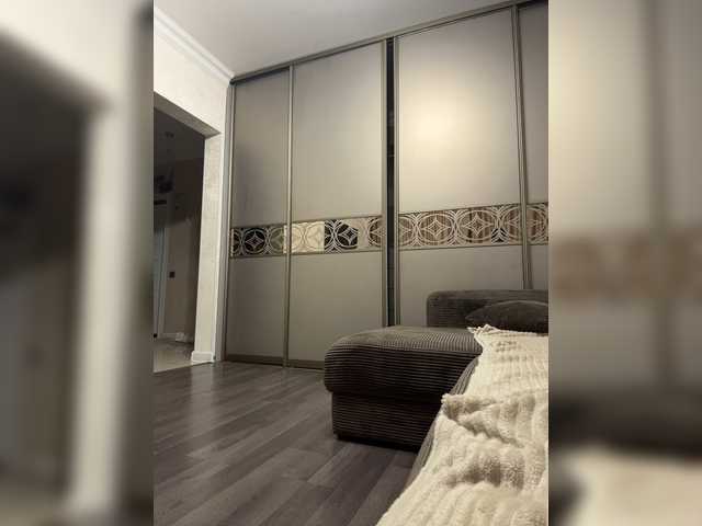 Malikaa1 — live female cam