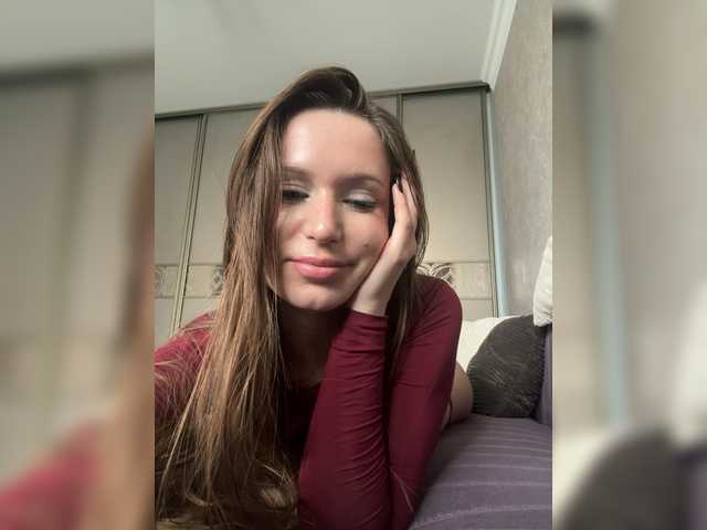 Malikaa1 live webcam show