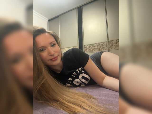 Malikaa1 live cam on BongaCams