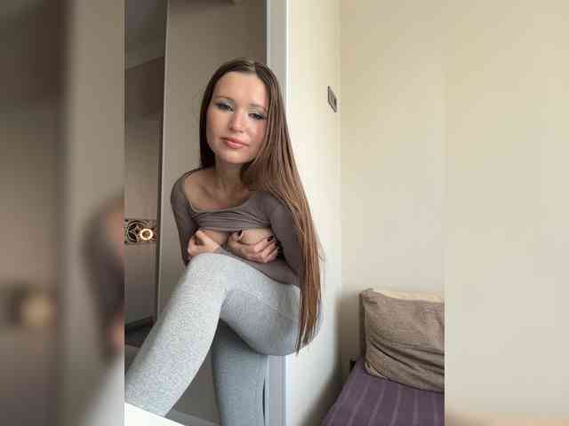 Malikaa1 webcam
