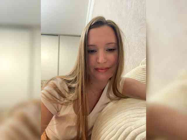Malikaa1 webcam