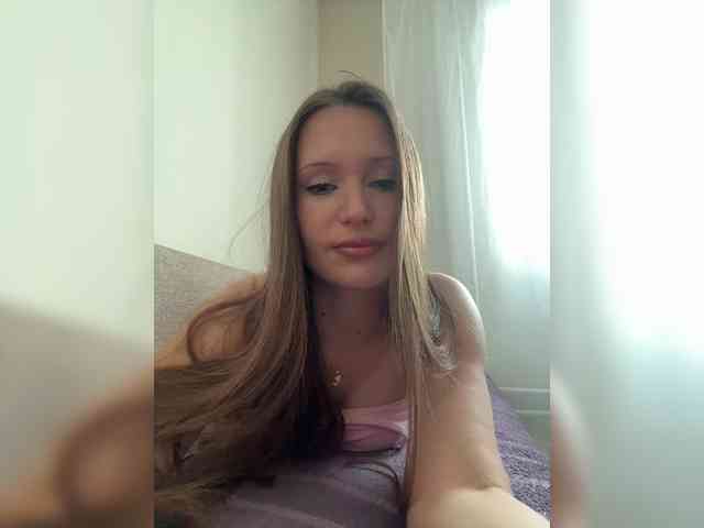 Malikaa1 webcam