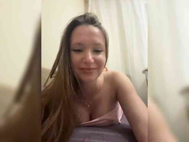 Malikaa1 webcam