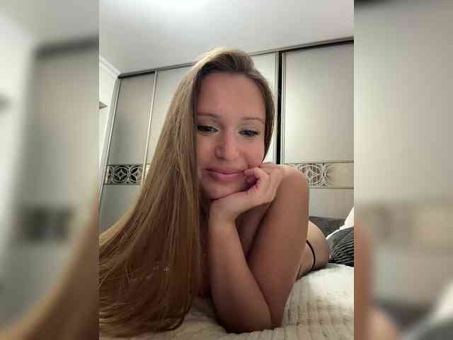 Malikaa1 webcam